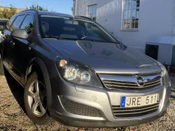 Grå Begagnad 2011 Opel Astra Kombi | 26 000 kr (Bra pris)
