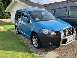 Blå Begagnad 2011 VW Caddy Life Minibuss | 72 000 kr (Marknadspris)