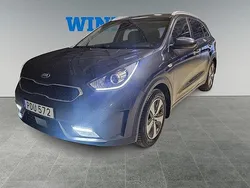 Grå Begagnad 2016 Kia Niro SUV | 149 000 kr (Marknadspris)