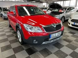 Röd Begagnad 2013 Skoda Octavia Scout Kombi | 119 000 kr (Marknadspris)