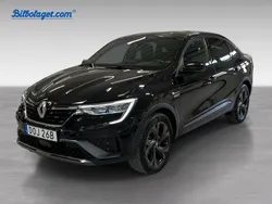 Svart Begagnad 2022 Renault Arkana SUV | 239 900 kr (Marknadspris)