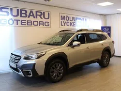 Grå Begagnad 2024 Subaru Outback SUV | 419 900 kr (Bra pris)