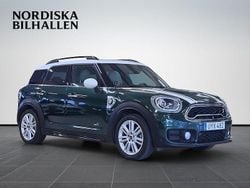 Grön Begagnad 2018 Mini Cooper Countryman Salt SUV | 229 795 kr (Marknadspris)