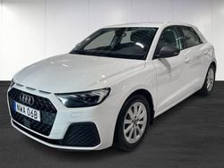 Vit Begagnad 2022 Audi A1 Sportback Proline Halvkombi | 229 000 kr (Marknadspris)