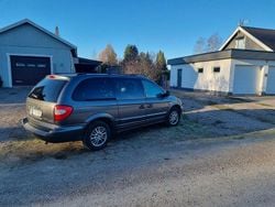 Begagnad 2003 Chrysler Grand Voyager Minibuss | 16 500 kr (Dyr)