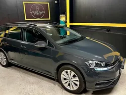 Mörkgrå (grå) Begagnad 2018 VW Golf VII Kombi | 99 990 kr (Bra pris)