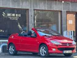 Röd Begagnad 2006 Peugeot 206 CC Cab | 35 000 kr (Marknadspris)