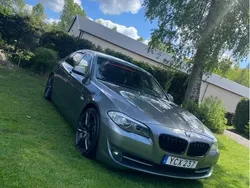 Grå Begagnad 2011 BMW 530 Sedan | 145 000 kr (Lite dyr)