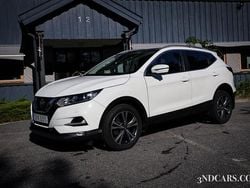 Vit Begagnad 2018 Nissan Qashqai SUV | 119 900 kr (Marknadspris)