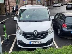 Vit Begagnad 2017 Renault Trafic Van | 170 000 kr (Dyr)