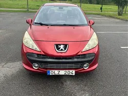 Röd Begagnad 2007 Peugeot 207 Sport Halvkombi | 18 000 kr (Marknadspris)