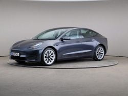 Grå Begagnad 2022 Tesla Model 3 Long Range AWD Sedan | 349 000 kr (Marknadspris)