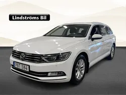 Vit Begagnad 2018 VW Passat Kombi | 204 900 kr (Marknadspris)