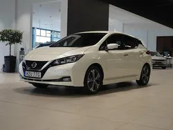 Vit Begagnad 2021 Nissan Leaf Tekna Halvkombi | 174 900 kr (Superpris)