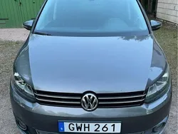 VW Touran Cross