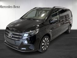 Svart Ny 2025 Mercedes Vito Kombi | 823 625 kr (Dyr)