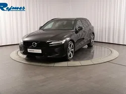 Svart Begagnad 2022 Volvo V60 R-Design Kombi | 419 900 kr (Marknadspris)