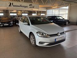 Silver Begagnad 2017 VW Golf VII Halvkombi | 157 900 kr (Marknadspris)
