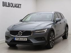 Grå Begagnad 2024 Volvo V60 CC Plus Kombi | 399 800 kr (Bra pris)