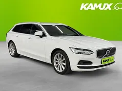 Vit Begagnad 2021 Volvo V90 Momentum Kombi | 276 800 kr (Marknadspris)