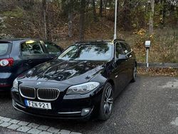 Svart Begagnad 2012 BMW 520 Kombi | 75 000 kr (Dyr)