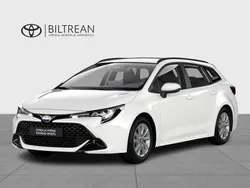 Silver (vit) Ny 2025 Toyota Corolla Active Kombi | 299 900 kr (Bra pris)