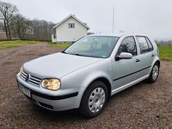 Begagnad 2000 VW Golf IV Halvkombi | 16 000 kr (Lite dyr)