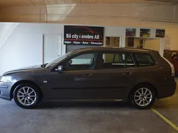 Brun Begagnad 2007 Saab 9-3 Linear Kombi | 49 900 kr (Marknadspris)