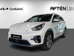 Vit (snow white pearl metallic) Begagnad 2021 Kia e-Niro 2 SUV | 269 800 kr (Marknadspris)