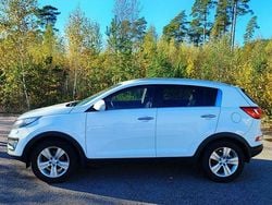 Vit Begagnad 2013 Kia Sportage EX SUV | 75 000 kr (Bra pris)