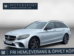 Silver (silver metallic) Begagnad 2021 Mercedes C300e AMG Kombi | 284 900 kr (Marknadspris)