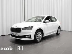 Vit (candy white) Begagnad 2024 Skoda Fabia Halvkombi | 199 500 kr (Marknadspris)