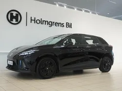 Svart Begagnad 2023 MG MG4 EV Halvkombi | 224 800 kr (Marknadspris)