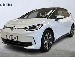 Vit (glacier white metallic bl) Begagnad 2023 VW ID.3 Pro Performance Halvkombi | 349 800 kr (Dyr)