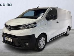 Vit Begagnad 2023 Toyota Proace Comfort Van | 319 900 kr (Marknadspris)