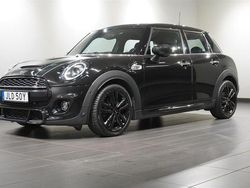 Svart Begagnad 2020 Mini Cooper Halvkombi | 259 800 kr (Marknadspris)