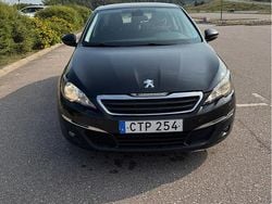 Svart Begagnad 2015 Peugeot 308 Active Kombi | 60 000 kr (Marknadspris)