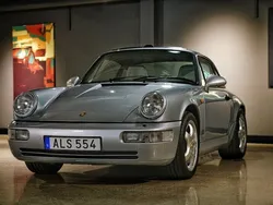 Silver Begagnad 1992 Porsche 911 Carrera 4 | 995 000 kr