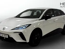 Vit (white) Begagnad 2023 MG MG4 EV Halvkombi | 289 900 kr