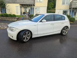 Vit Begagnad 2007 BMW 120 Advantage Halvkombi | 42 000 kr (Marknadspris)