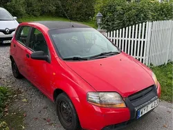 Röd Begagnad 2005 Chevrolet Kalos Halvkombi | 6 000 kr (Superpris)