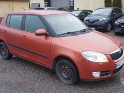 Orange Begagnad 2008 Skoda Fabia Halvkombi | 19 900 kr (Marknadspris)