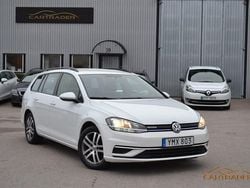 Vit Begagnad 2018 VW Golf VII Kombi | 119 900 kr (Marknadspris)