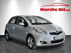 Silver Begagnad 2010 Toyota Yaris Halvkombi | 49 900 kr (Marknadspris)