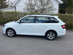 Vit Begagnad 2018 Skoda Fabia Style Kombi | 120 000 kr (Marknadspris)