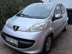 Begagnad 2008 Peugeot 107 Halvkombi | 25 500 kr (Marknadspris)