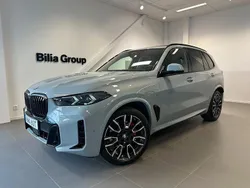 Grå Begagnad 2024 BMW X5 M Sport SUV | 899 900 kr