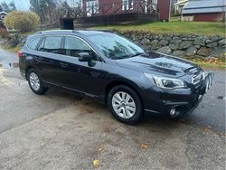 Grå Begagnad 2015 Subaru Outback Kombi | 145 000 kr (Marknadspris)