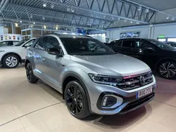 Silver (pyrit silver metallic) Ny 2025 VW T-Roc R-line SUV | 489 100 kr