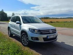 Grå Begagnad 2012 VW Tiguan Sportline SUV | 65 000 kr (Superpris)